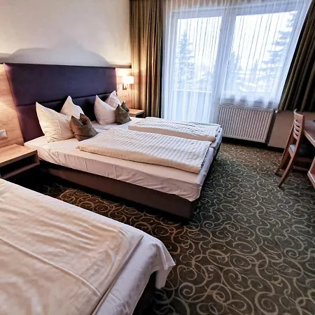 Hotel Schlossberghof 3*