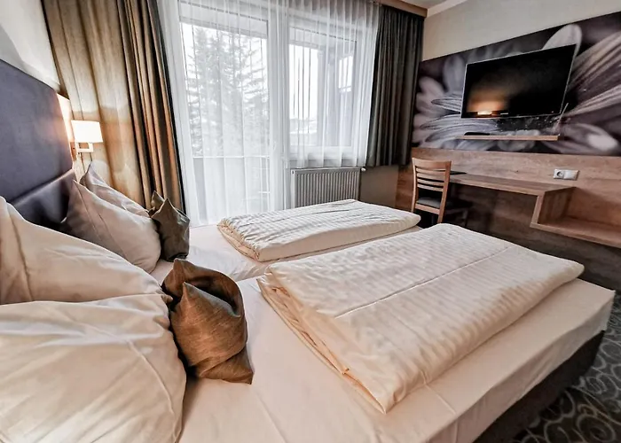 Hotel Schlossberghof 3*